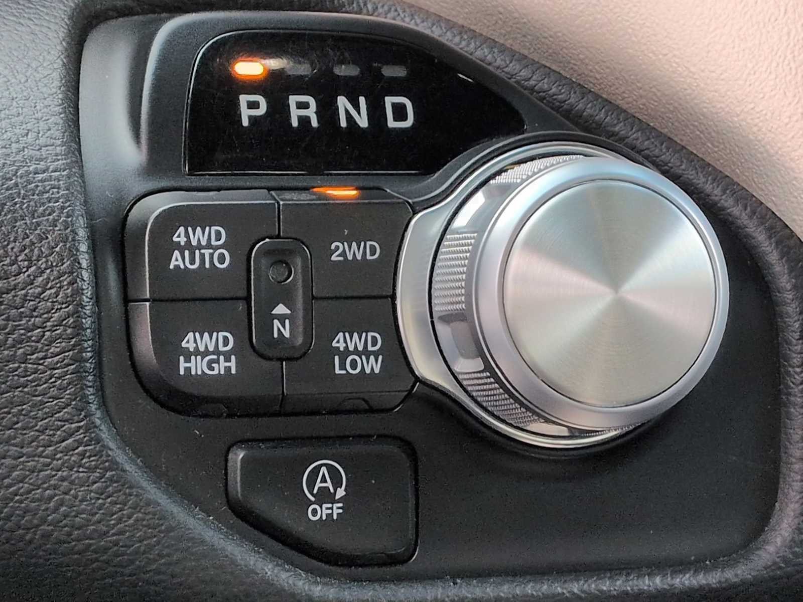 Thumbnail: 2019 RAM 1500 - 32