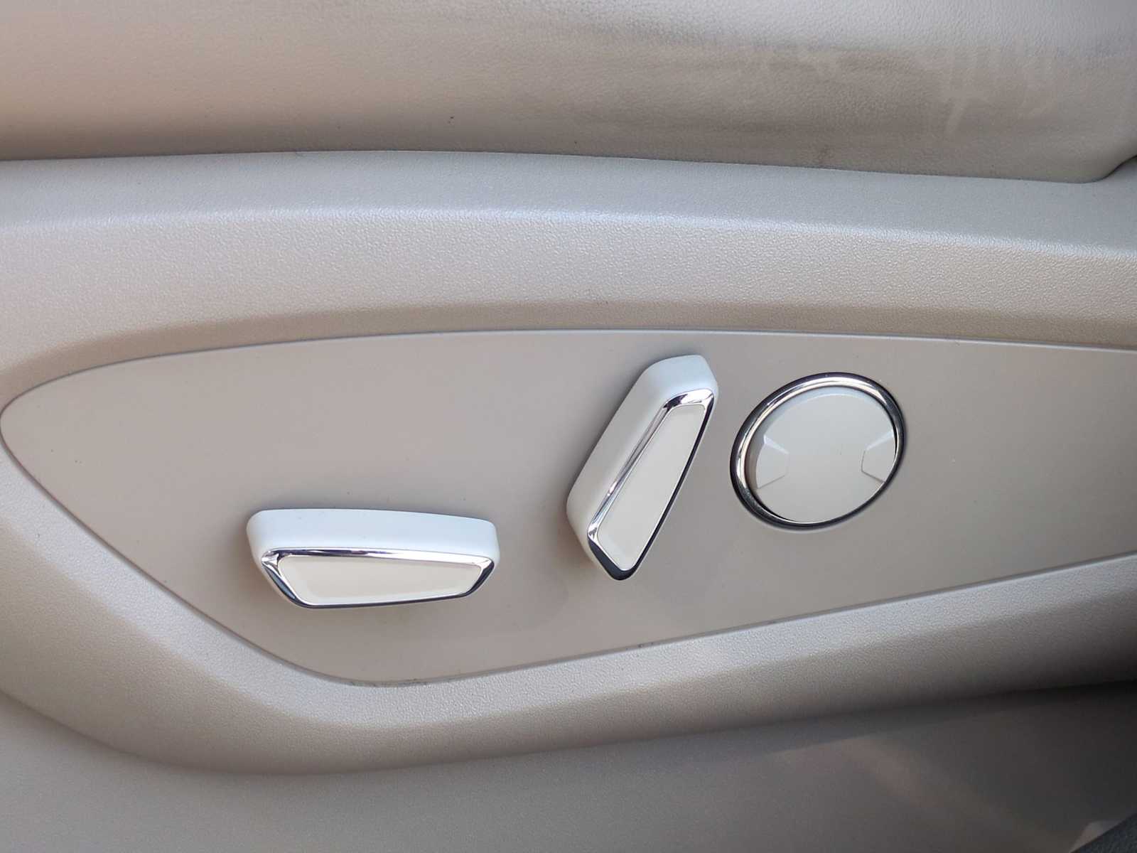 2022 Lincoln Nautilus Reserve 18