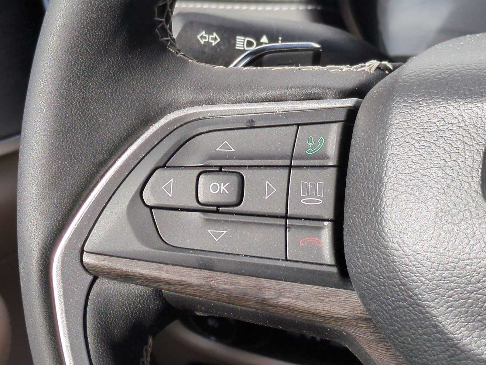 Thumbnail: 2024 Jeep Grand Cherokee - 26