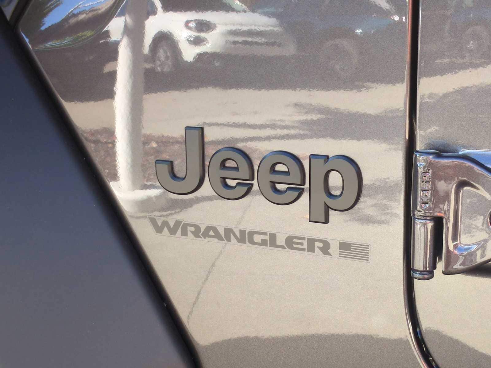 Thumbnail: 2025 Jeep Wrangler - 12