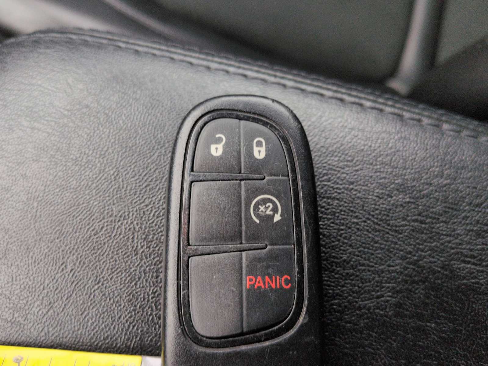 Thumbnail: 2019 Jeep Cherokee - 35