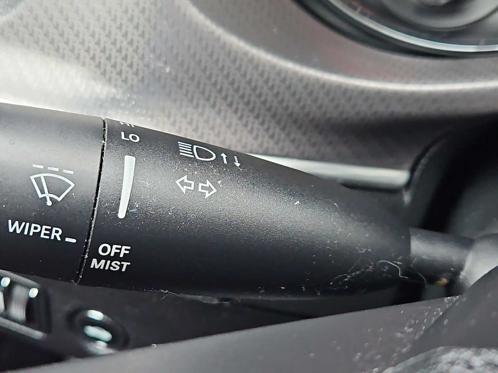 Thumbnail: 2011 Dodge Charger - 34