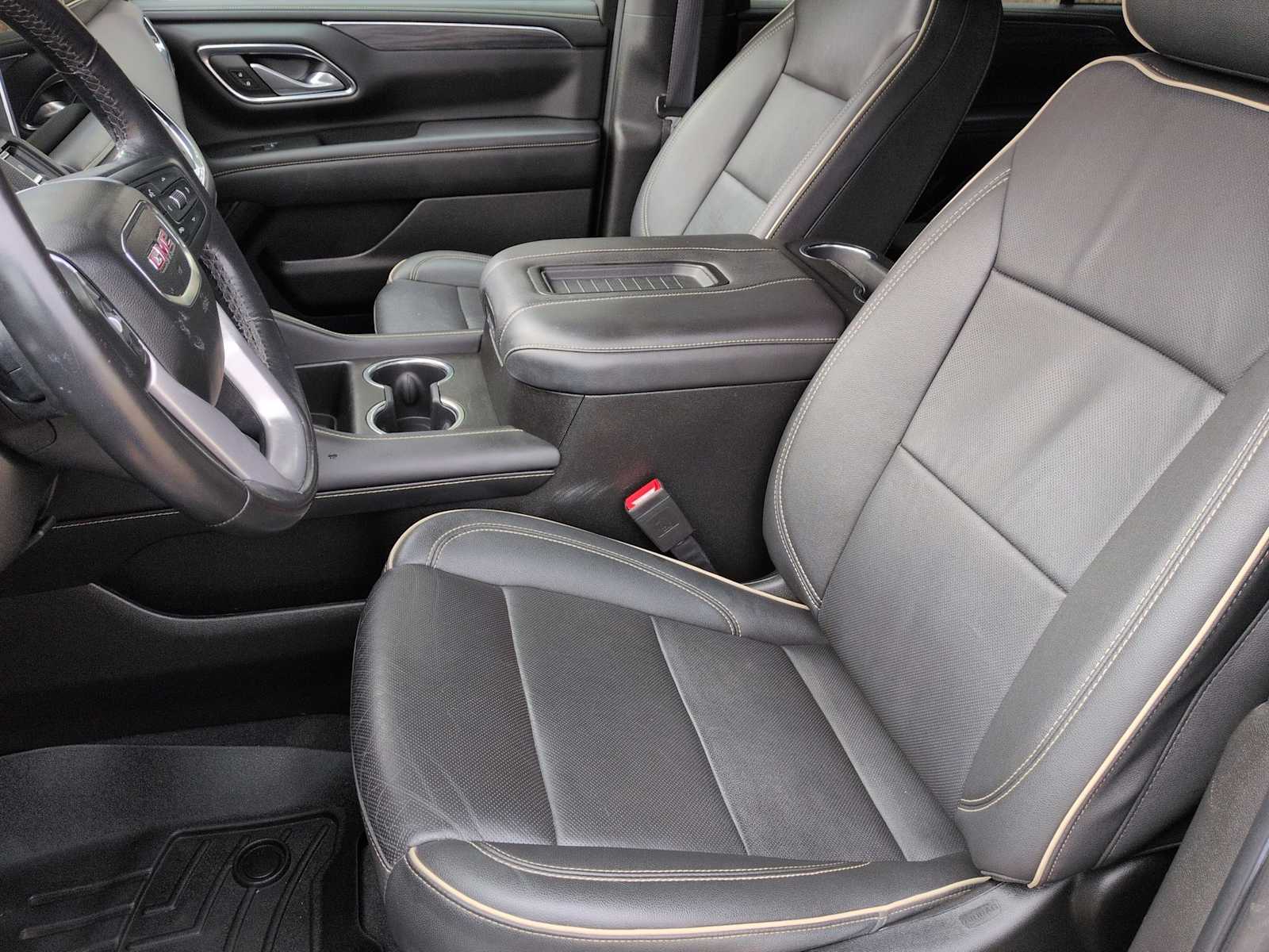 Thumbnail: 2022 GMC Yukon XL - 17