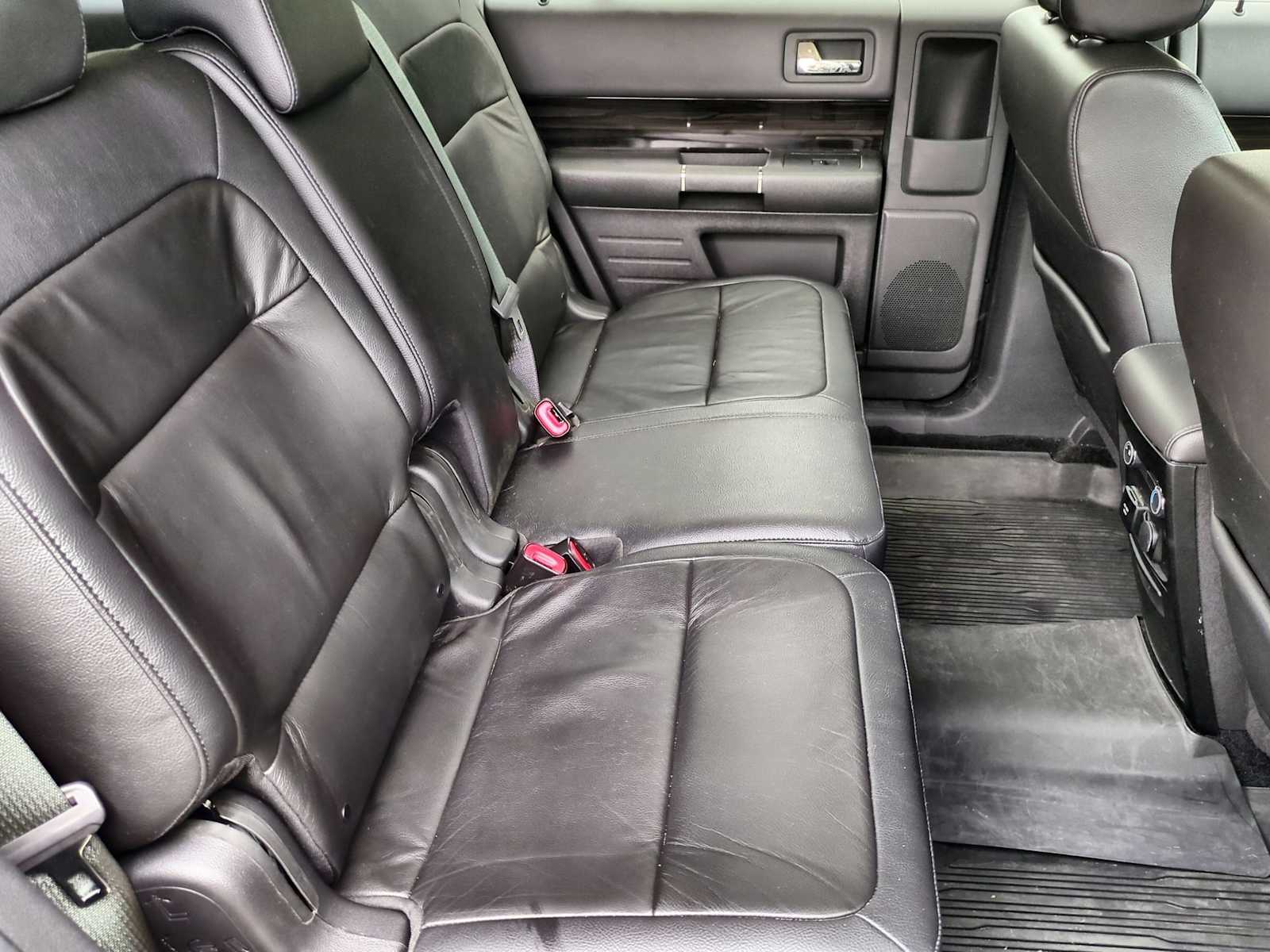 Thumbnail: 2019 Ford Flex - 21