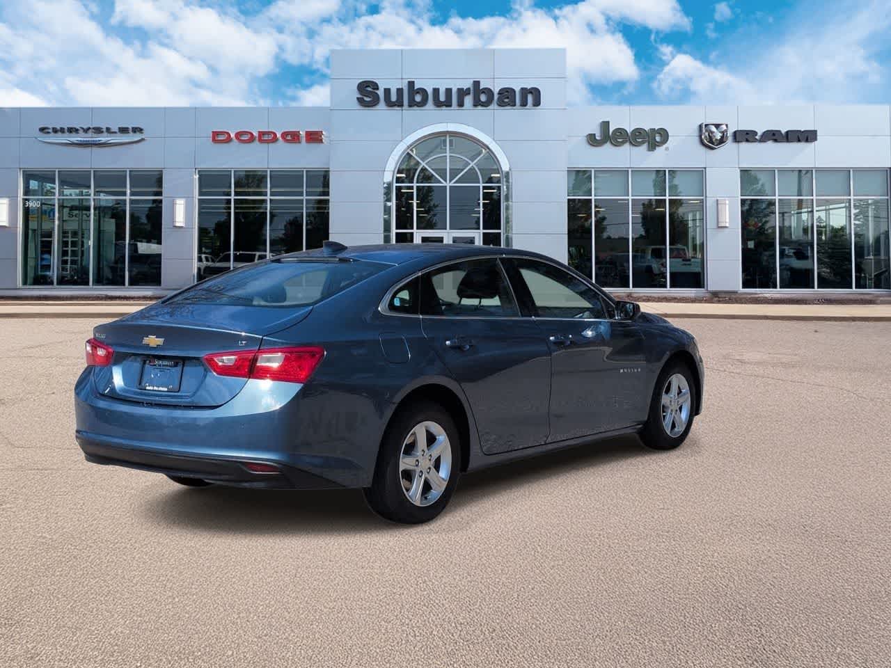 Thumbnail: 2024 Chevrolet Malibu - 8