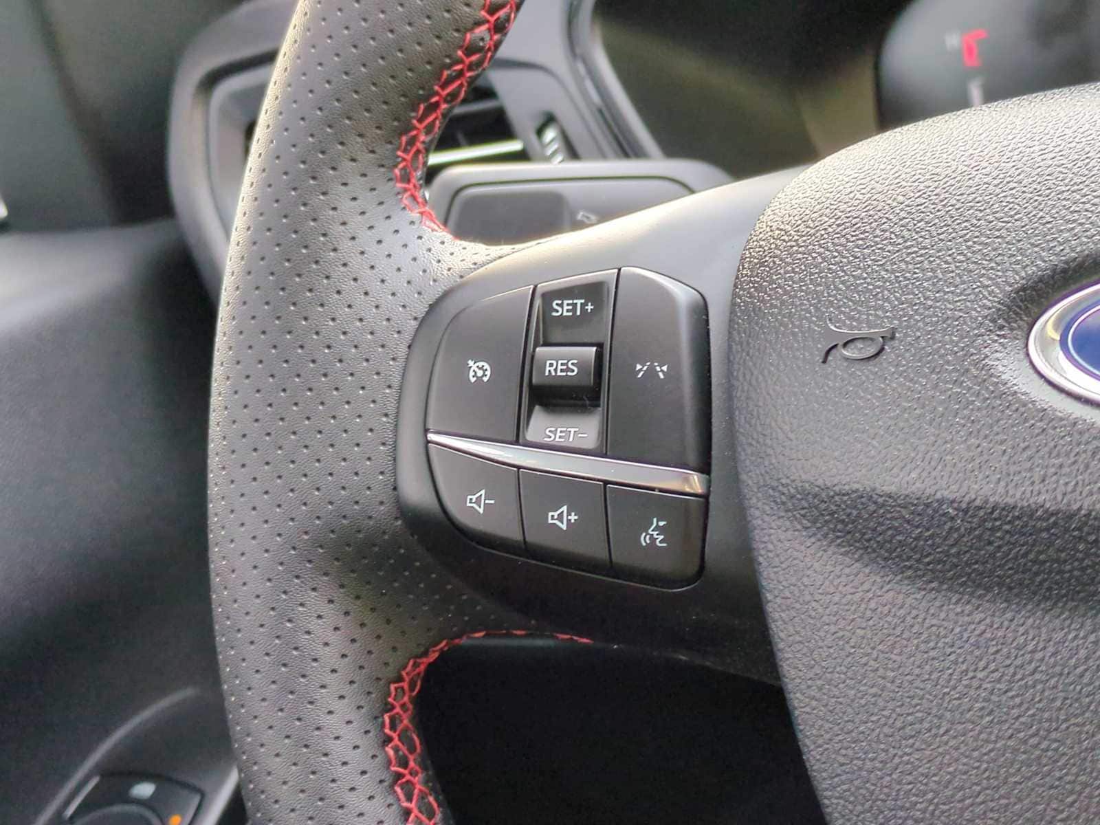 Thumbnail: 2025 Ford Escape - 23