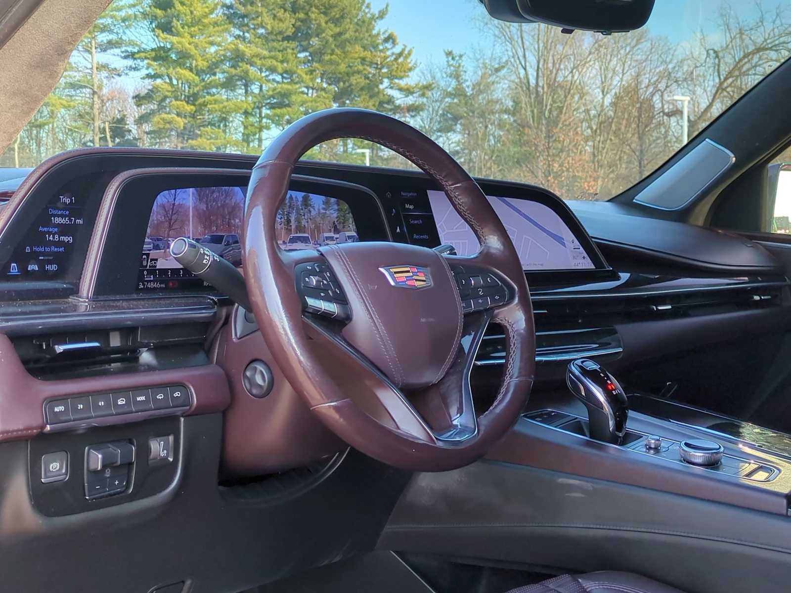 Thumbnail: 2023 Cadillac Escalade - 10