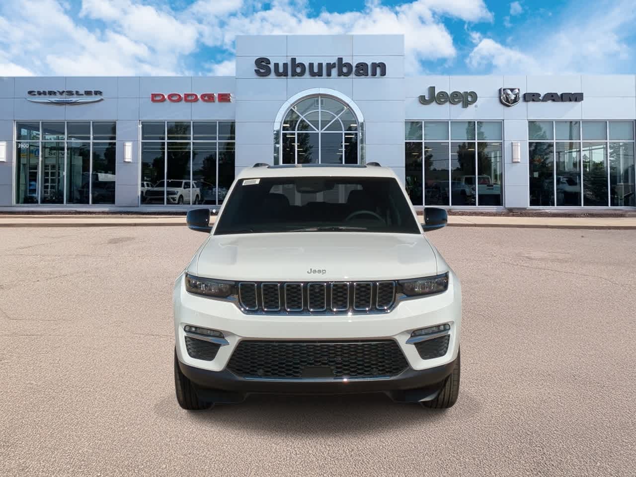 Thumbnail: 2025 Jeep Grand Cherokee - 3