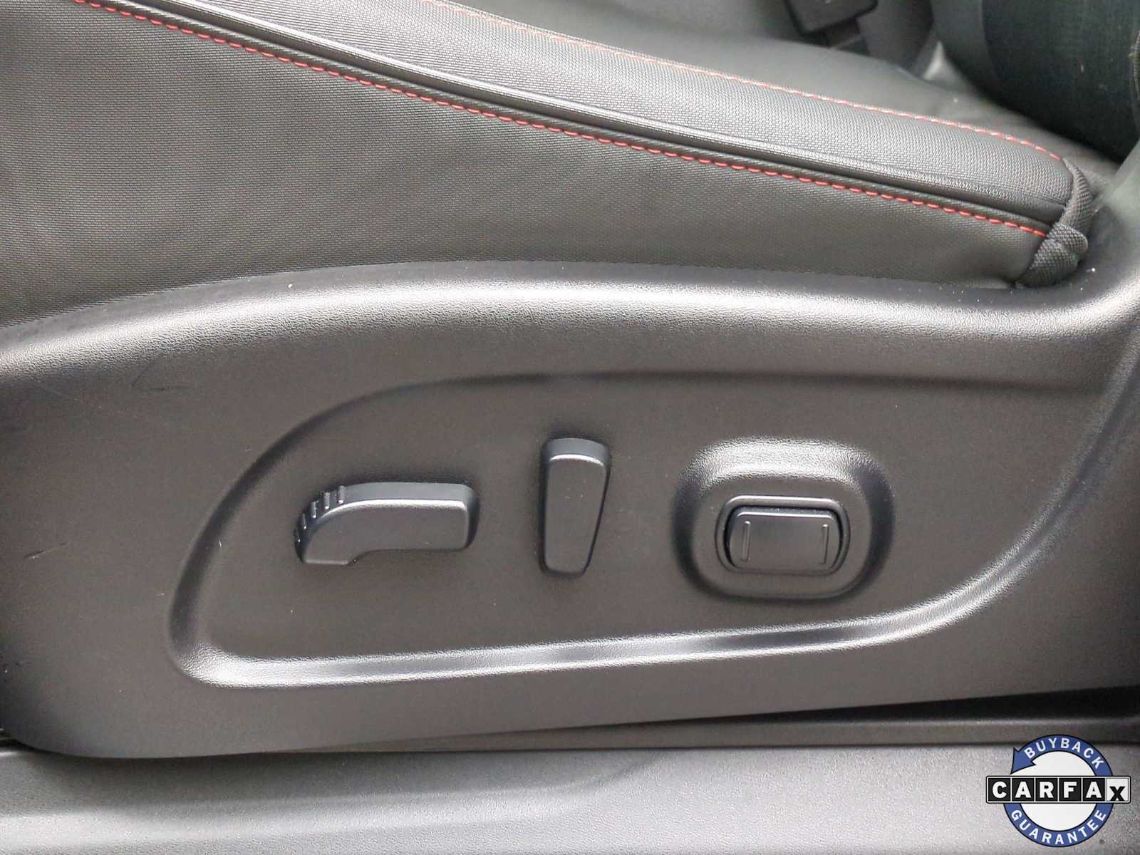 Thumbnail: 2021 Nissan Titan - 17