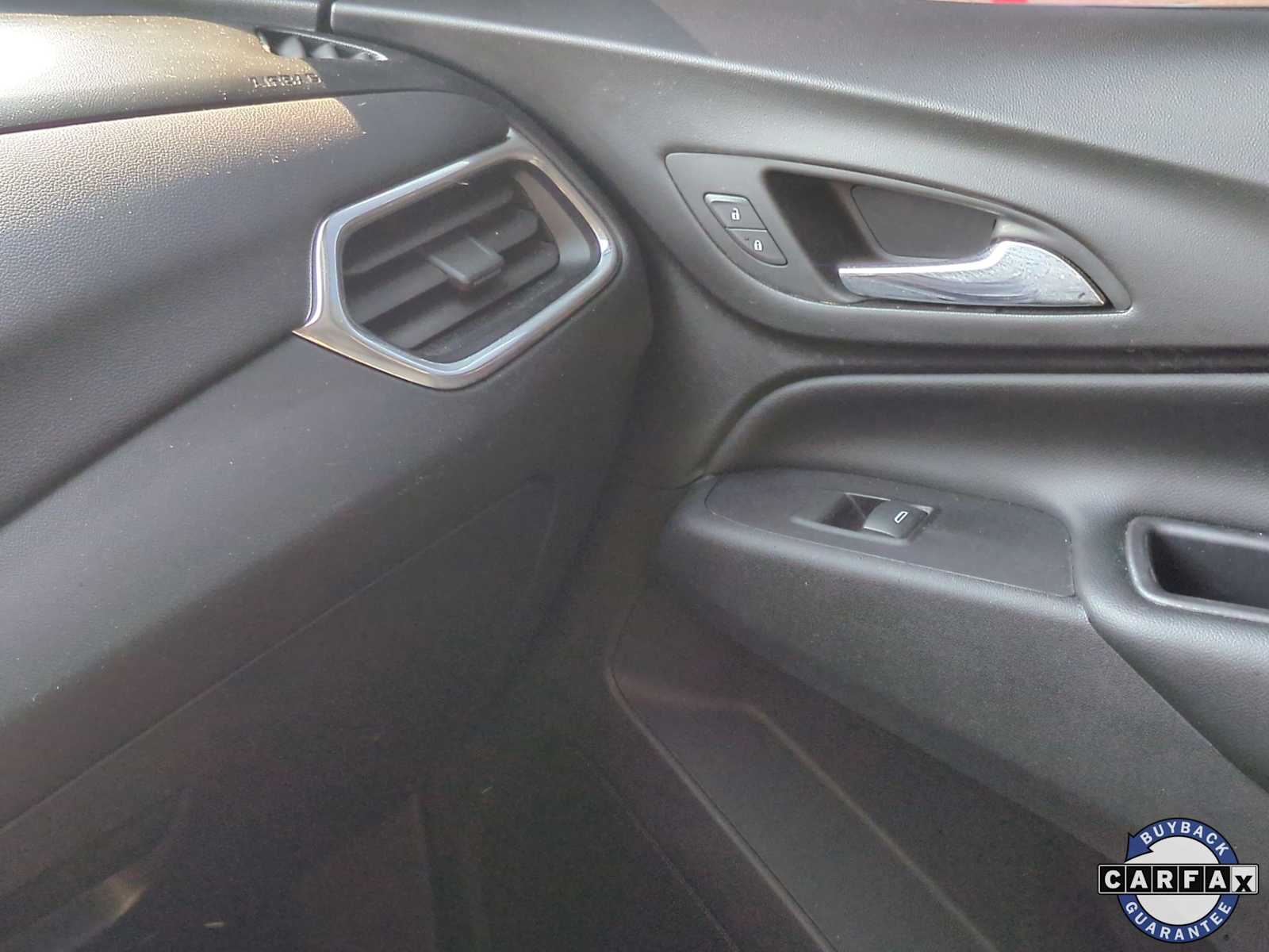 Thumbnail: 2019 Chevrolet Equinox - 28
