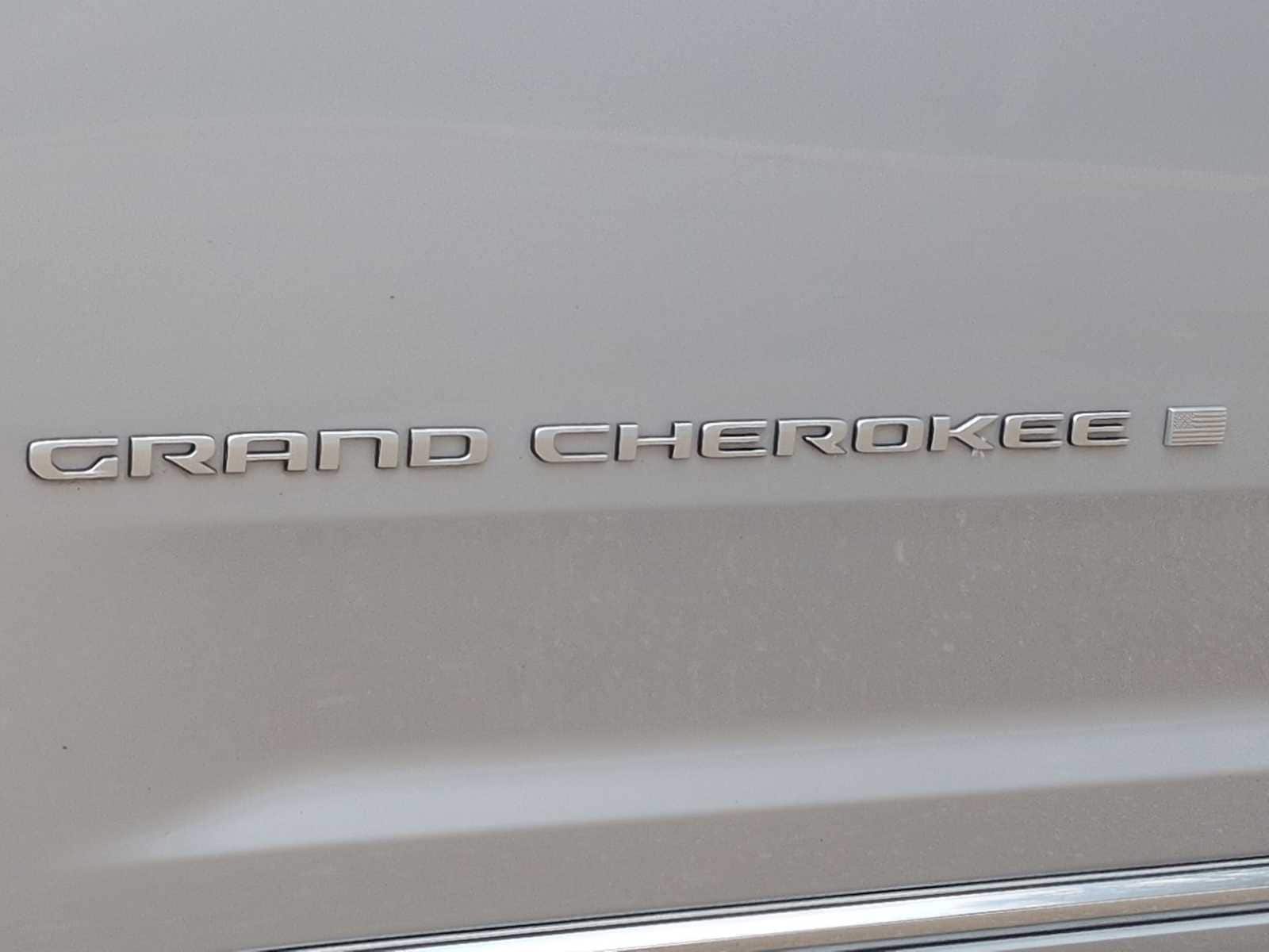 Thumbnail: 2024 Jeep Grand Cherokee L - 12