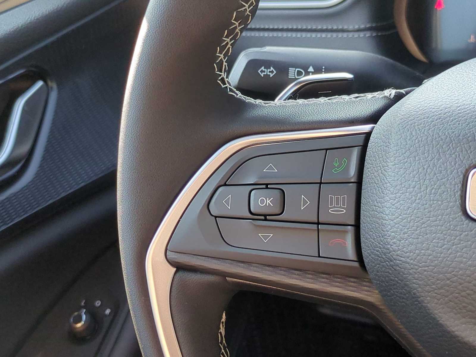 Thumbnail: 2025 Jeep Grand Cherokee - 23