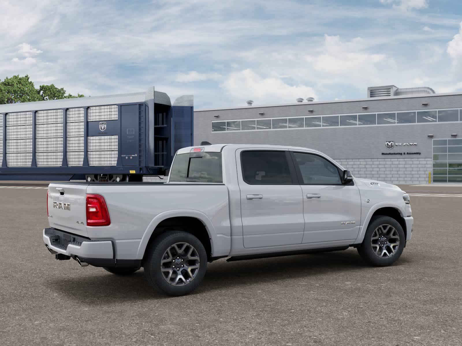 Thumbnail: 2026 RAM 1500 - 4