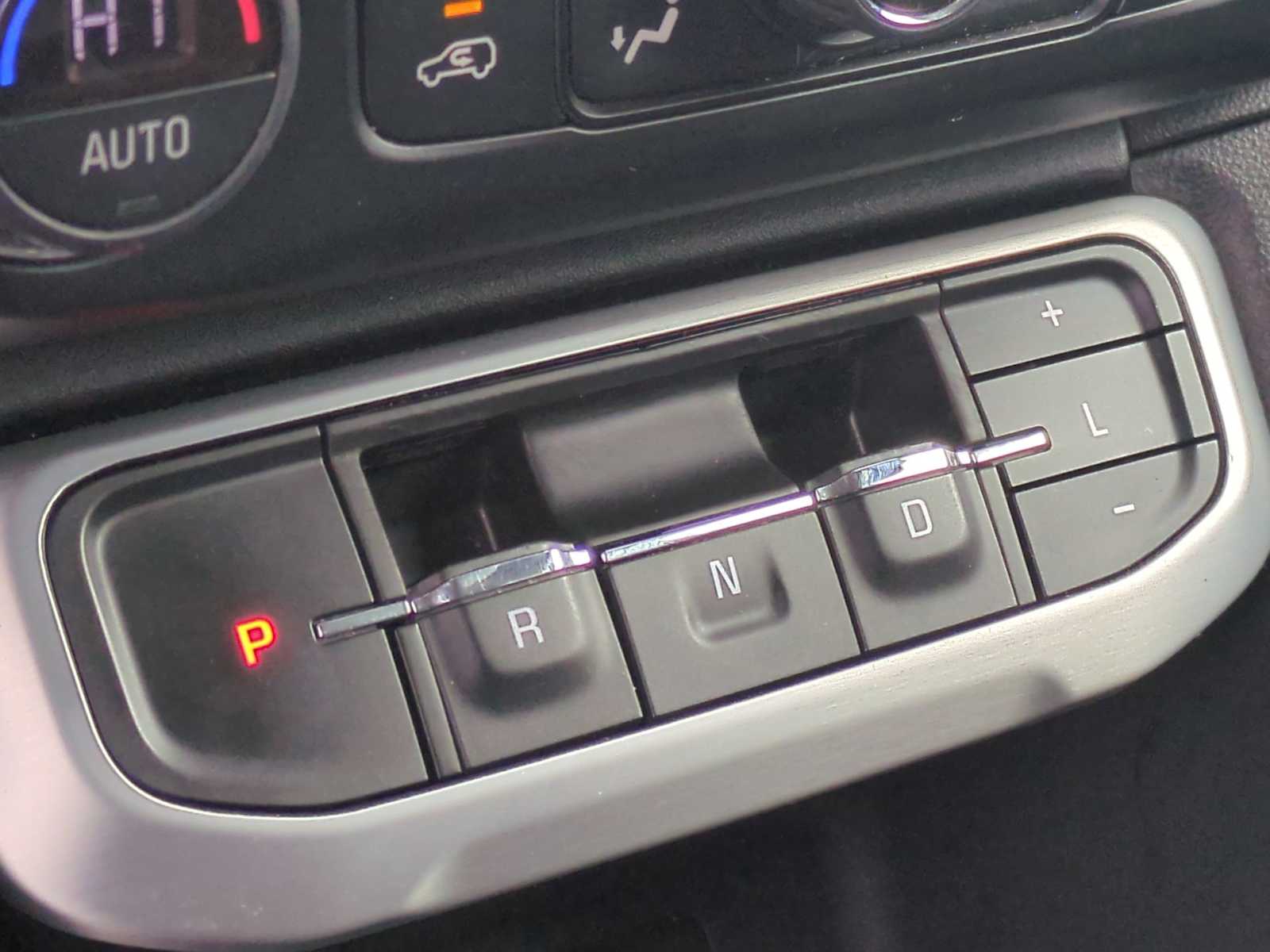 Thumbnail: 2020 GMC Acadia - 41