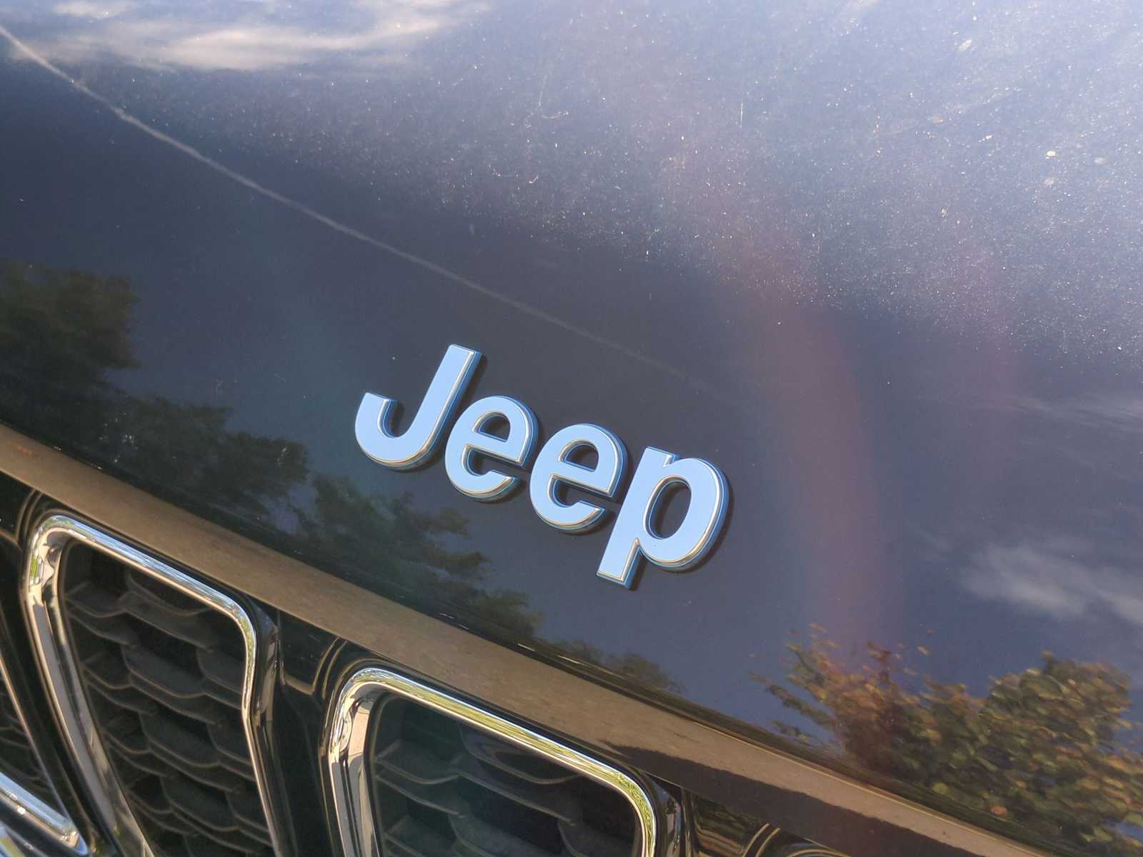 Thumbnail: 2024 Jeep Grand Cherokee - 12