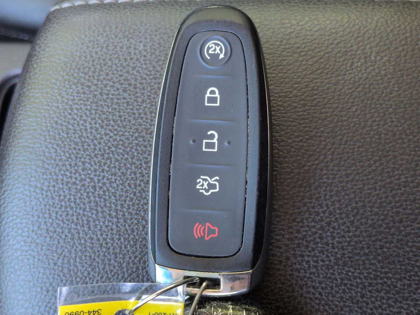 Thumbnail: 2019 Ford Escape - 34