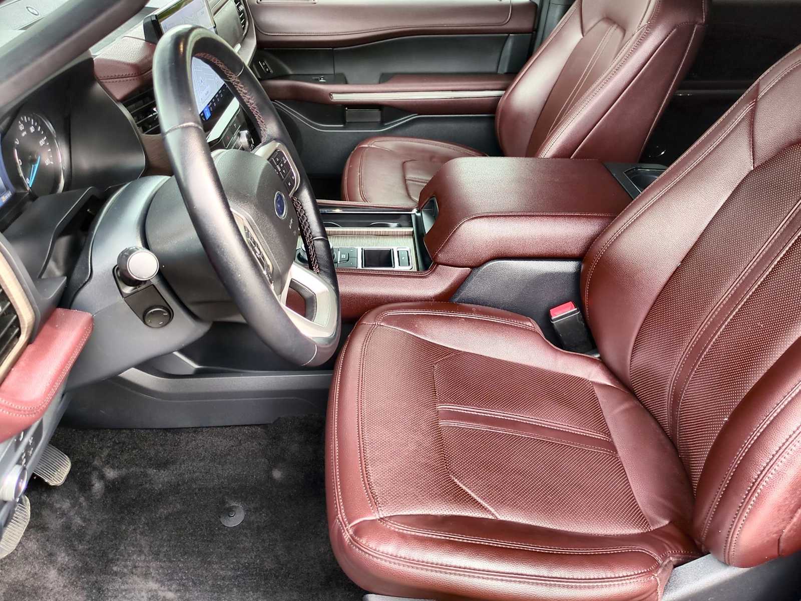 Thumbnail: 2022 Ford Expedition - 17