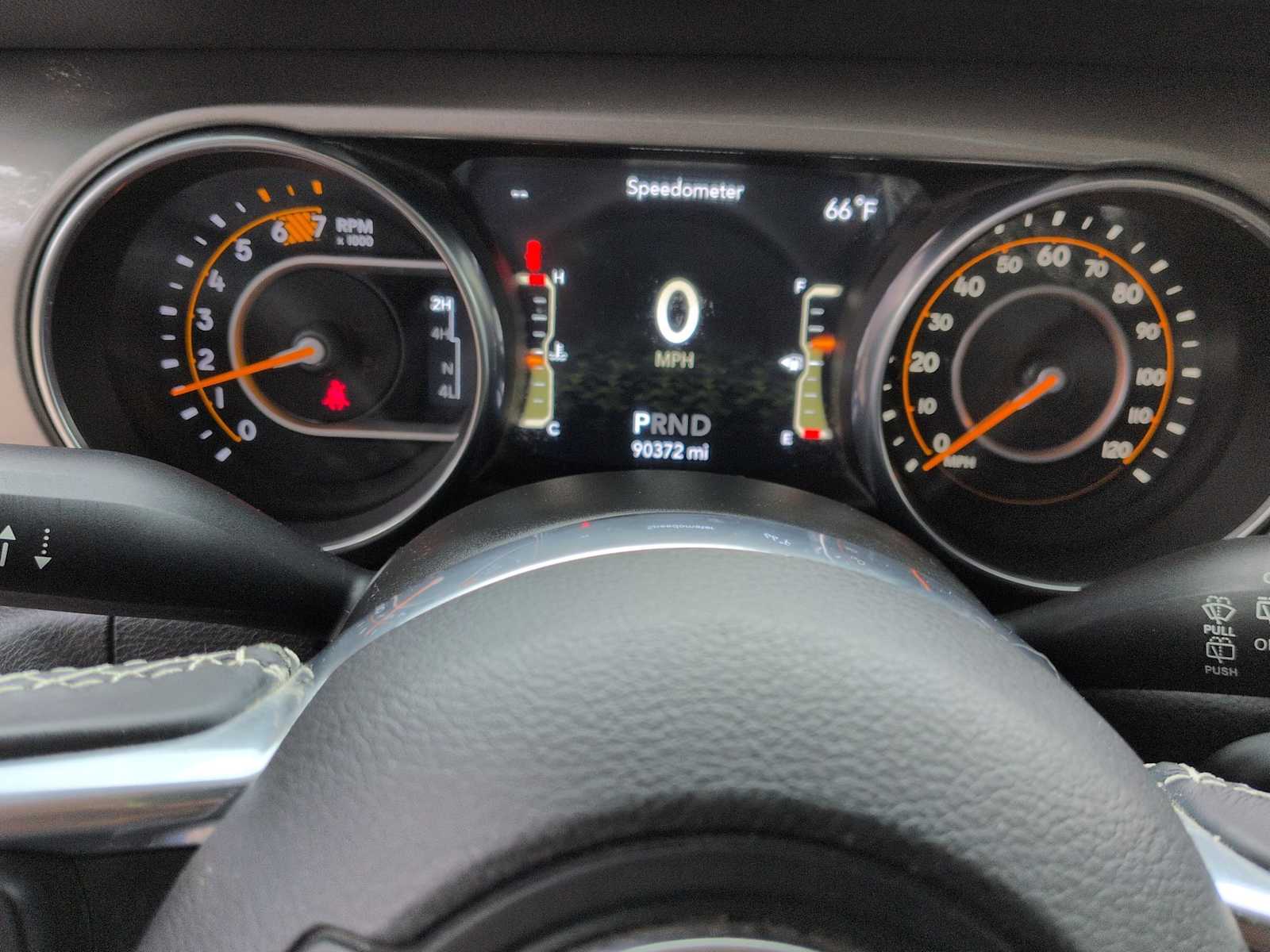 Thumbnail: 2018 Jeep Wrangler - 32