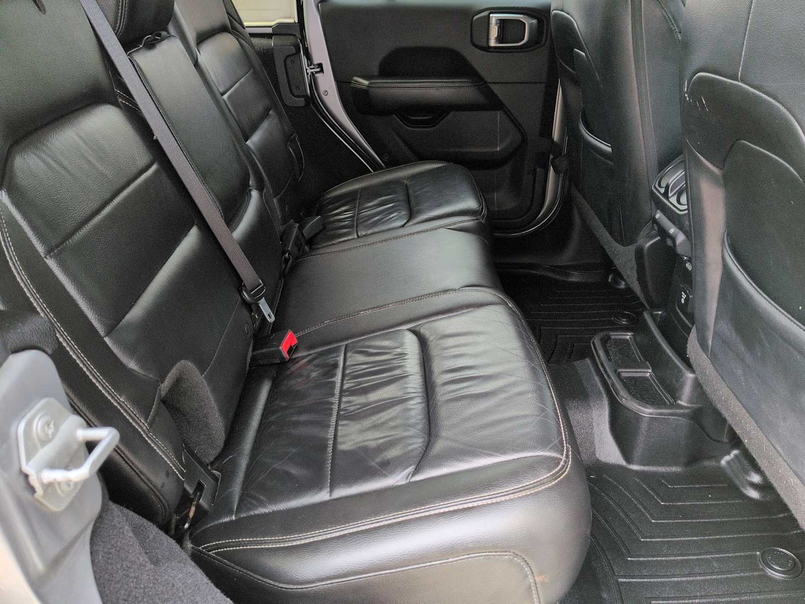 Thumbnail: 2018 Jeep Wrangler - 20