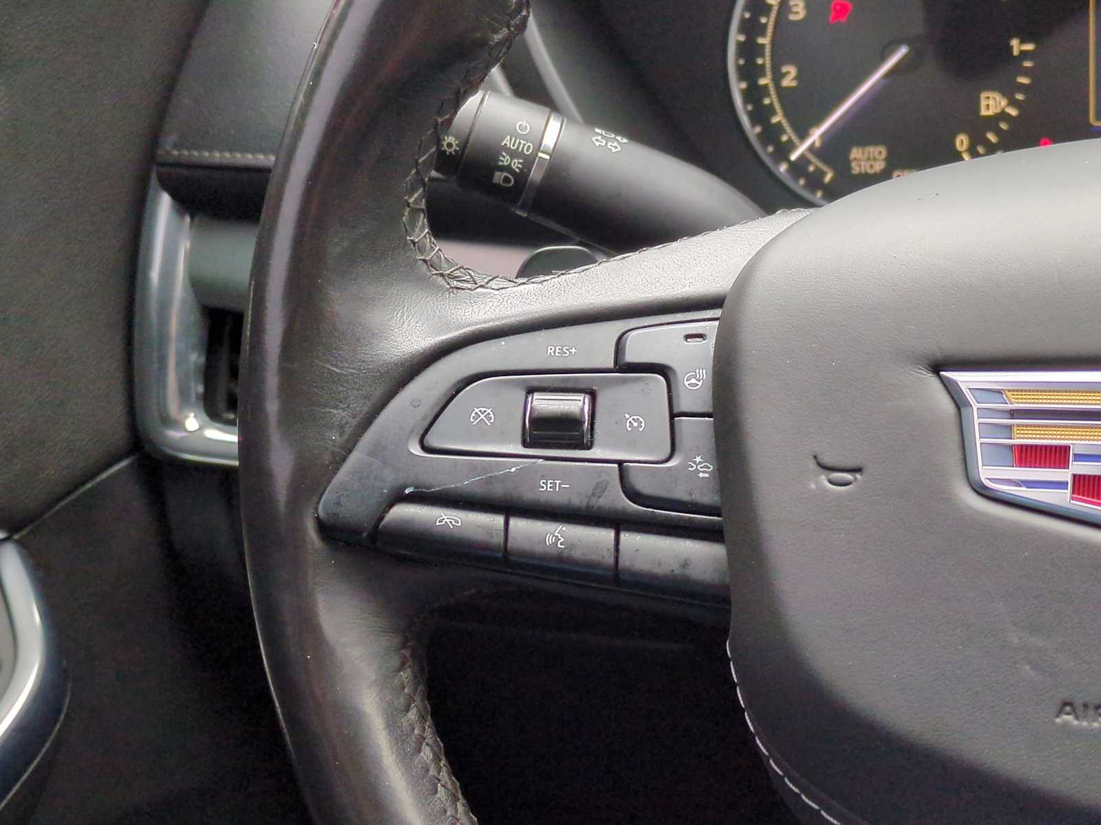 Thumbnail: 2019 Cadillac XT4 - 26