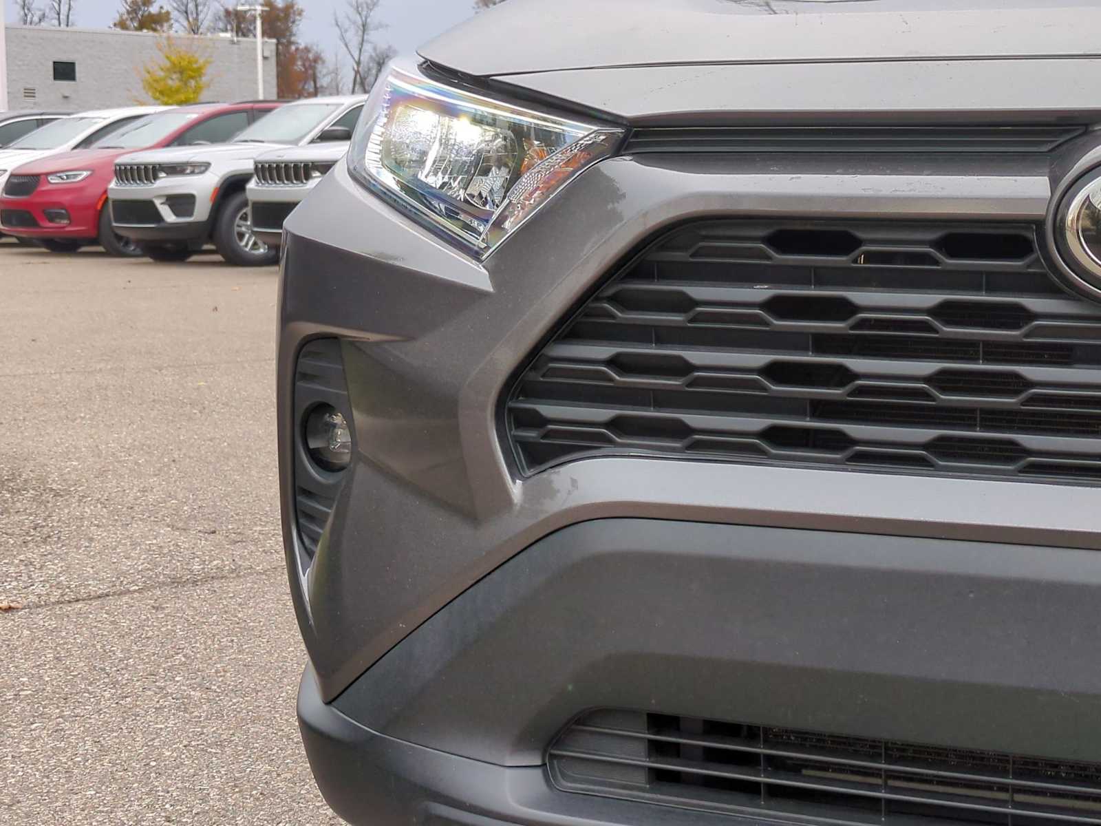 Thumbnail: 2020 Toyota RAV4 - 11