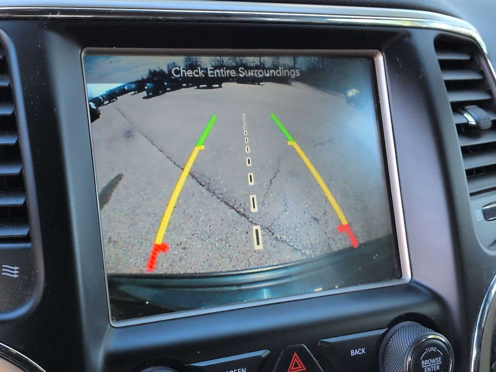 Thumbnail: 2016 Jeep Grand Cherokee - 29