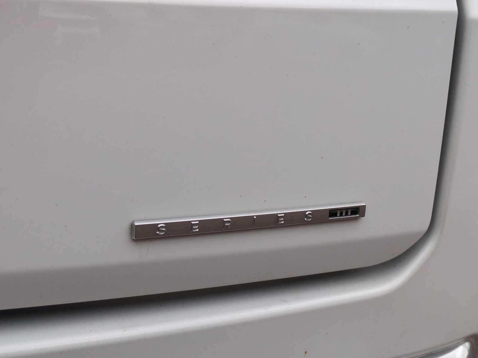 Thumbnail: 2024 Jeep Wagoneer - 13