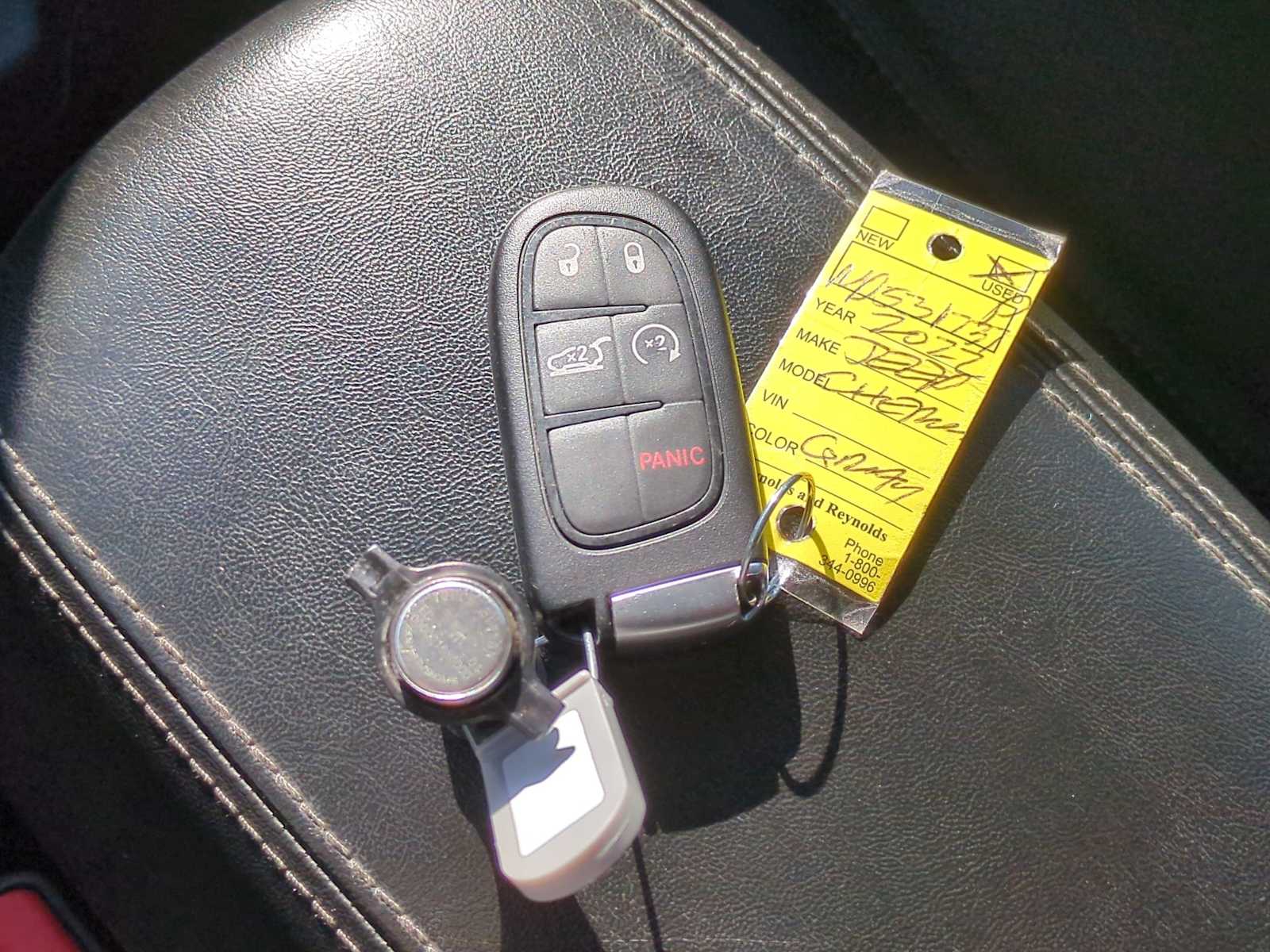 Thumbnail: 2022 Jeep Cherokee - 36