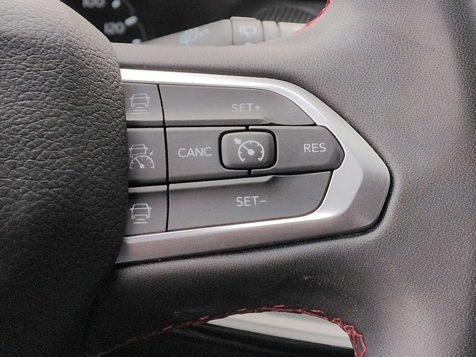 Thumbnail: 2025 Jeep Compass - 25