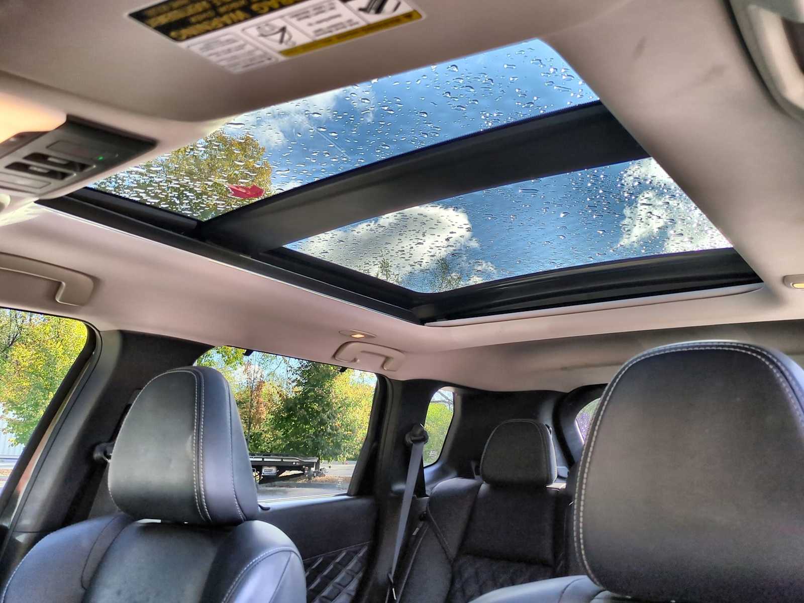 Thumbnail: 2024 Mitsubishi Outlander - 19