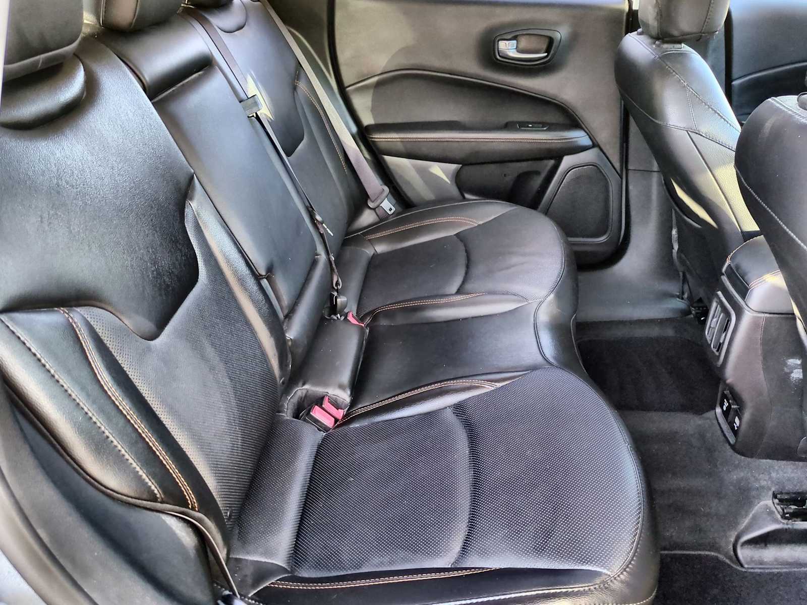 Thumbnail: 2020 Jeep Compass - 20