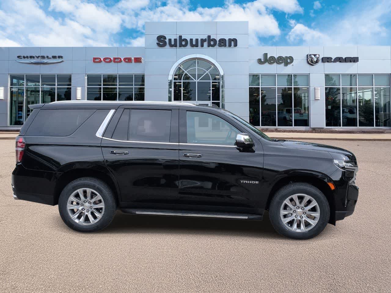 Thumbnail: 2024 Chevrolet Tahoe - 8