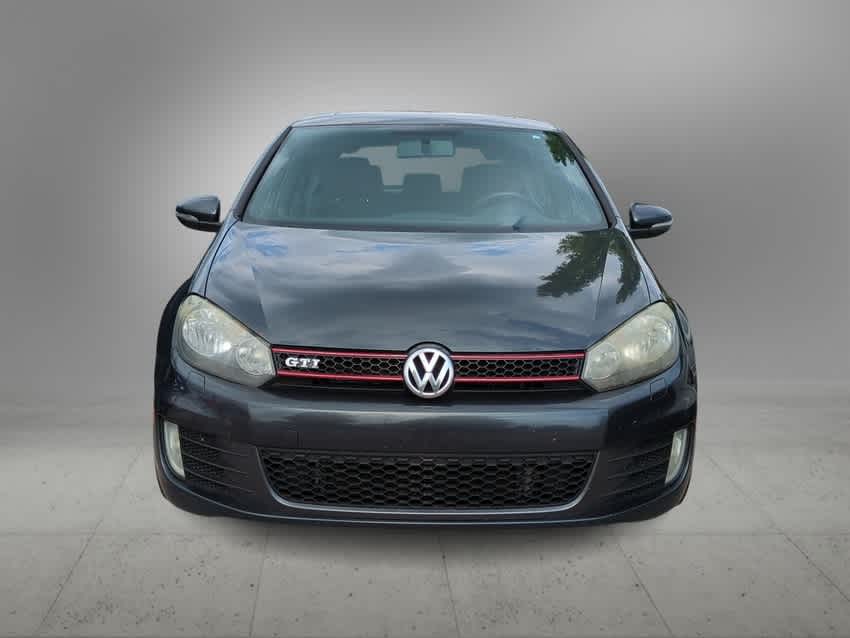 Thumbnail: 2011 Volkswagen Golf - 3