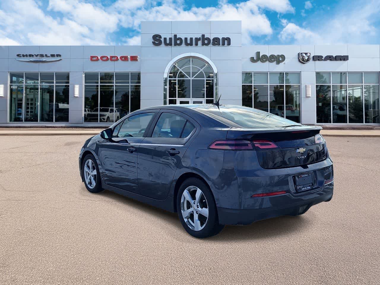 Thumbnail: 2011 Chevrolet Volt - 6