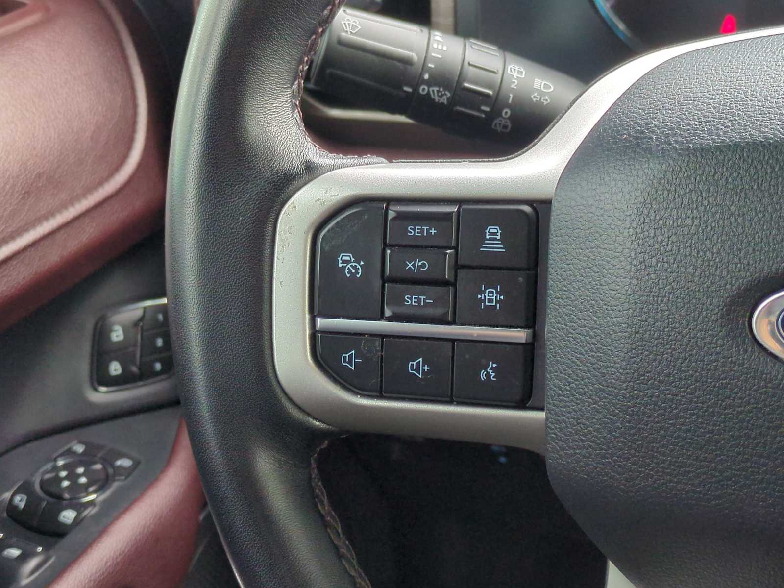 Thumbnail: 2022 Ford Expedition - 26