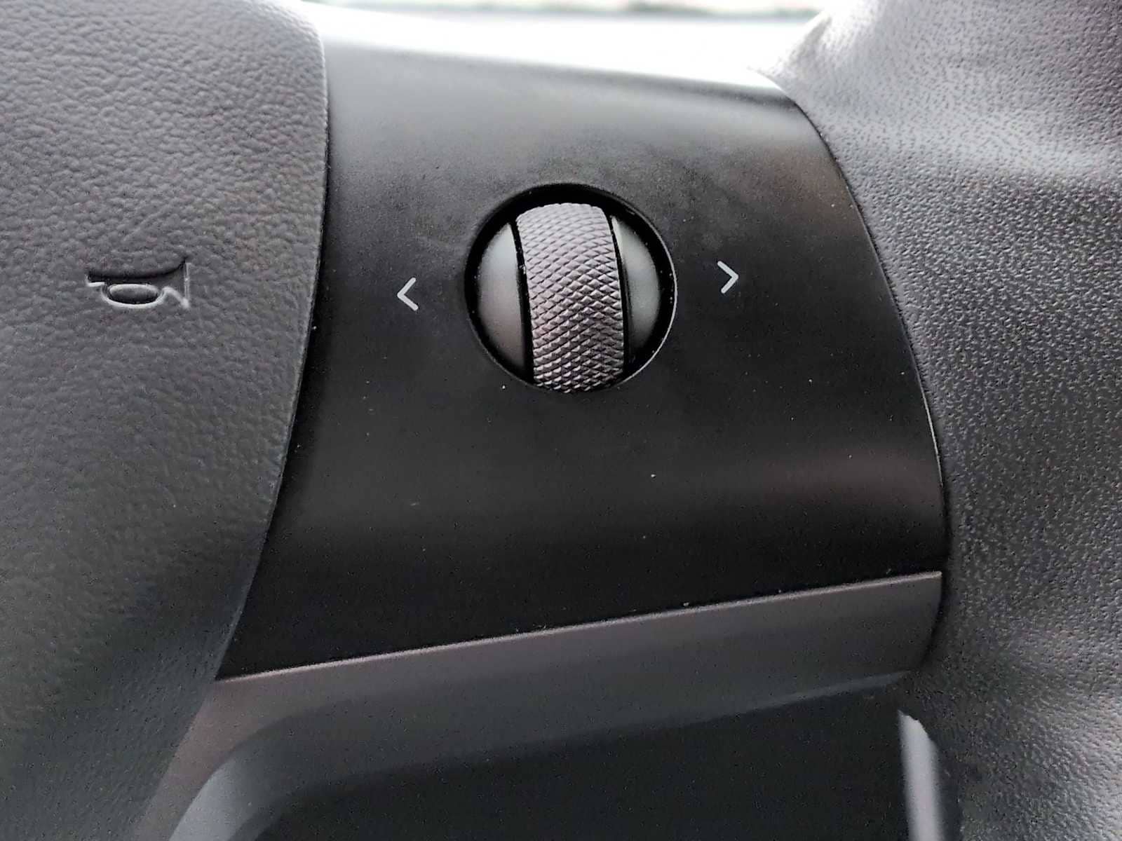 Thumbnail: 2022 Tesla Model Y - 26