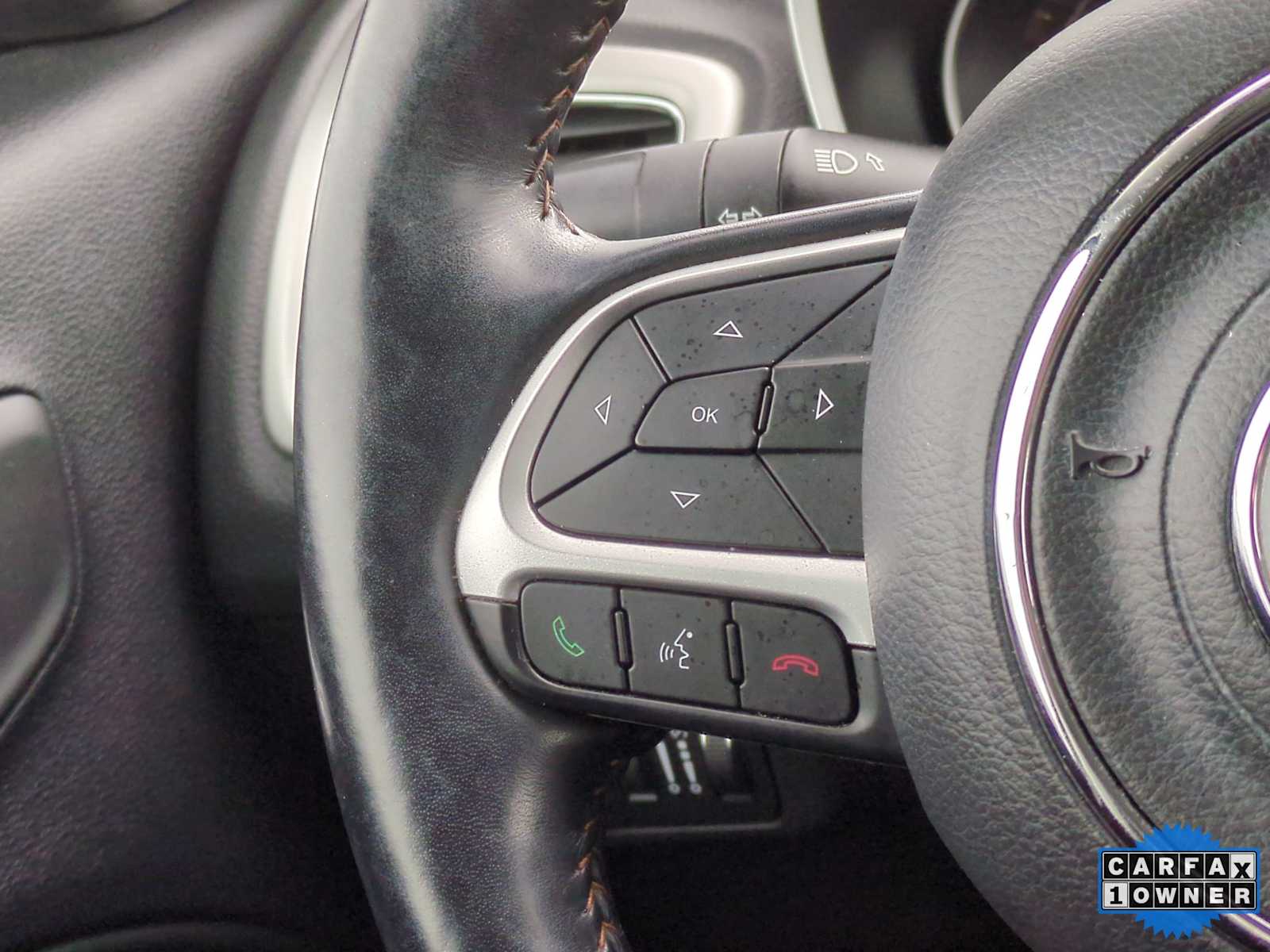 Thumbnail: 2020 Jeep Compass - 23