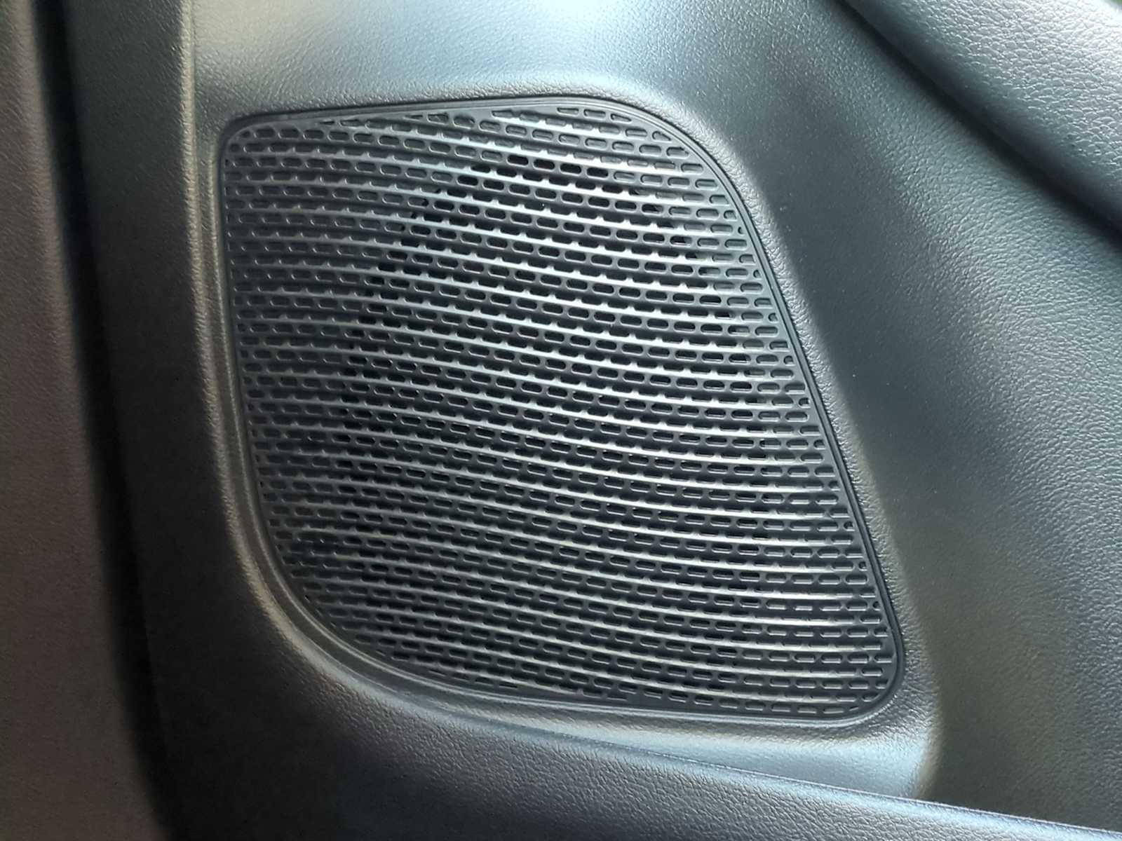 Thumbnail: 2026 Chrysler Pacifica - 29