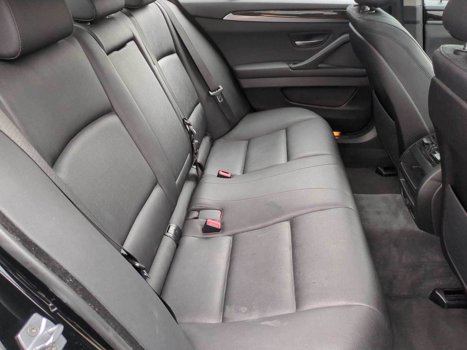 Thumbnail: 2016 BMW 5 Series - 21