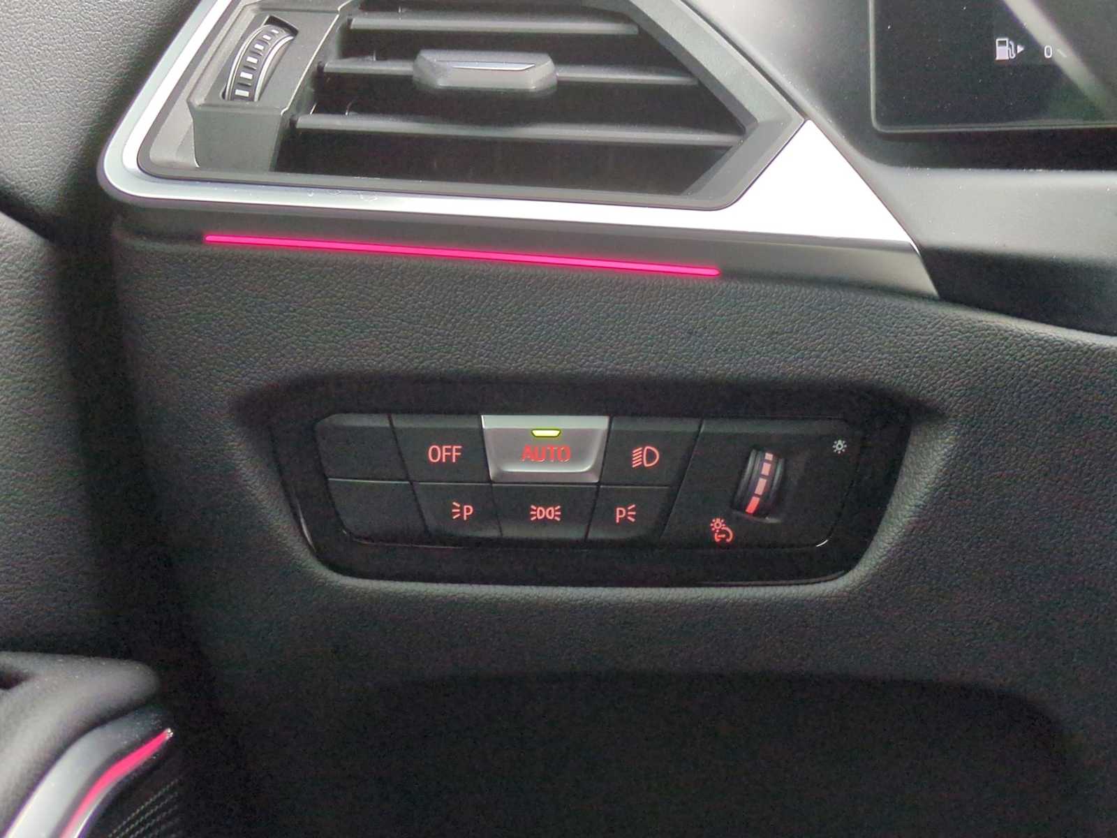 Thumbnail: 2023 BMW 3 Series - 39