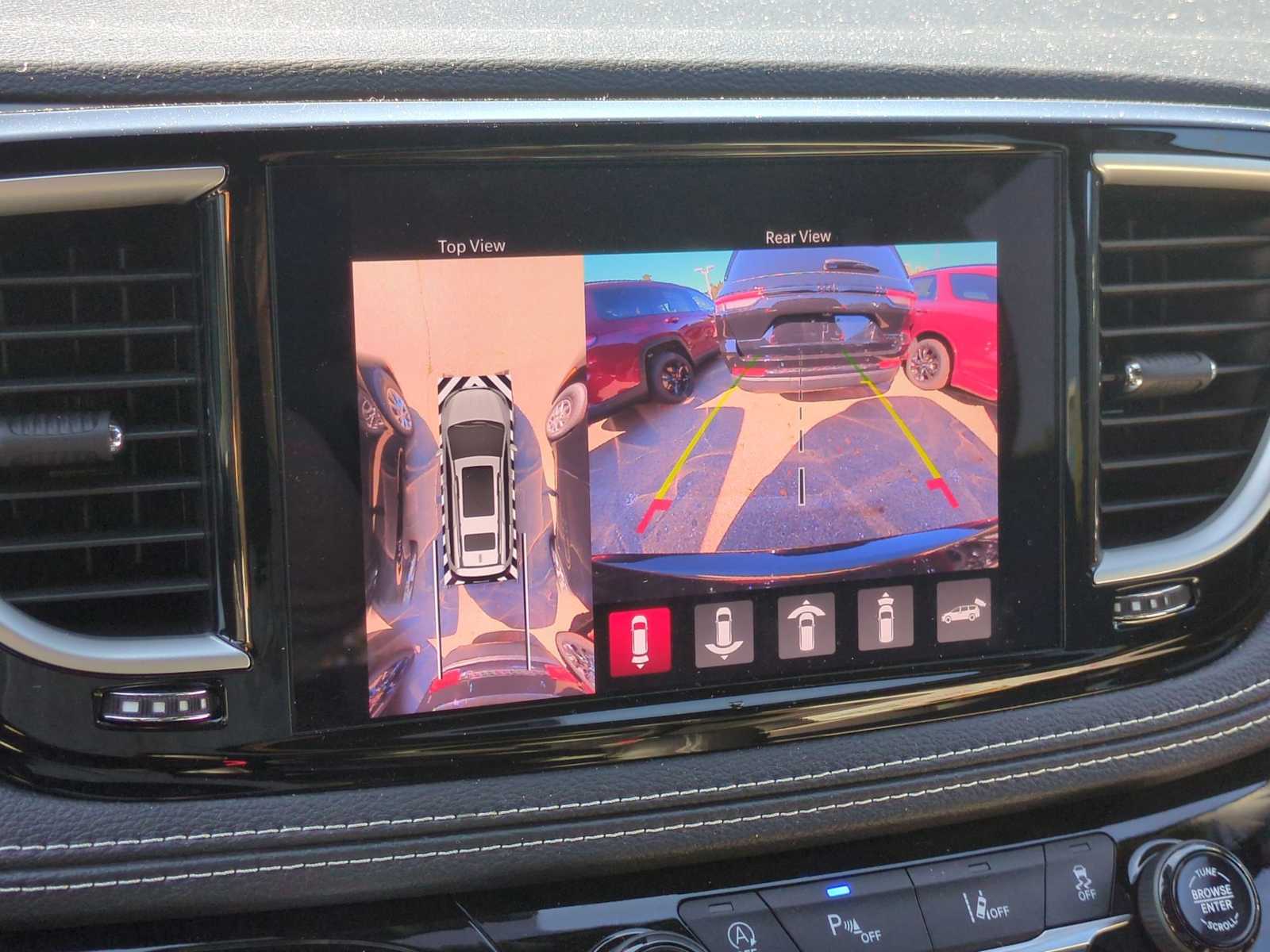 Thumbnail: 2026 Chrysler Pacifica - 30