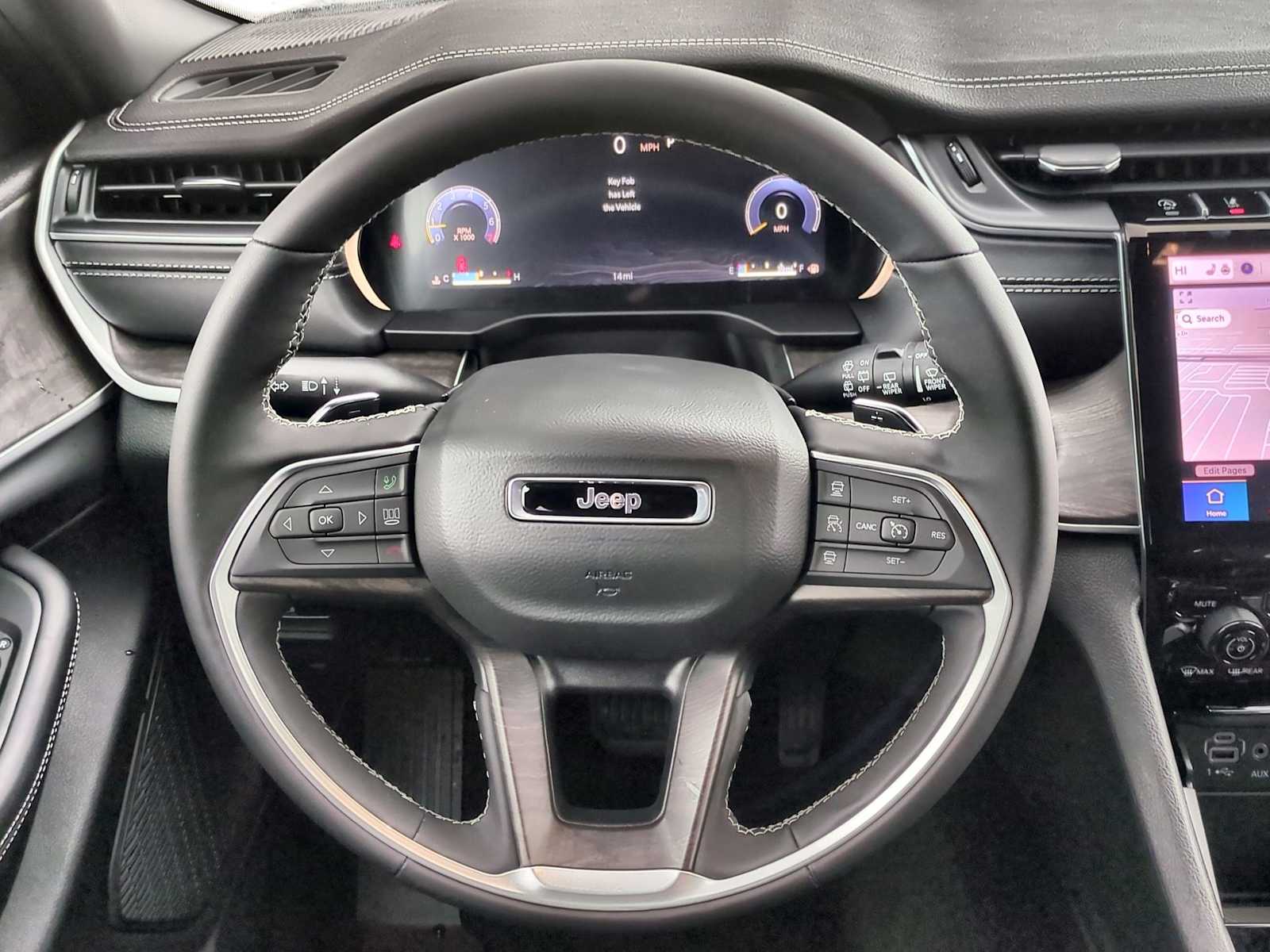 Thumbnail: 2025 Jeep Grand Cherokee L - 23