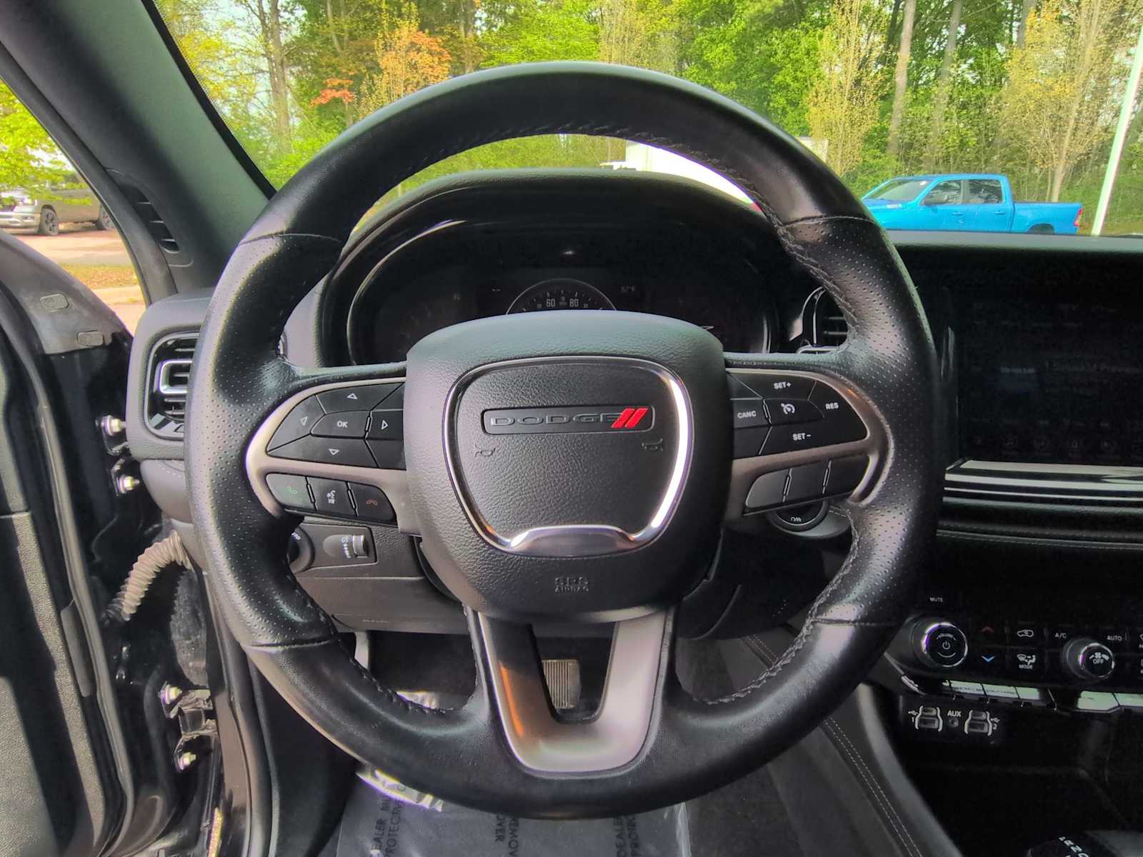 Thumbnail: 2022 Dodge Durango - 23