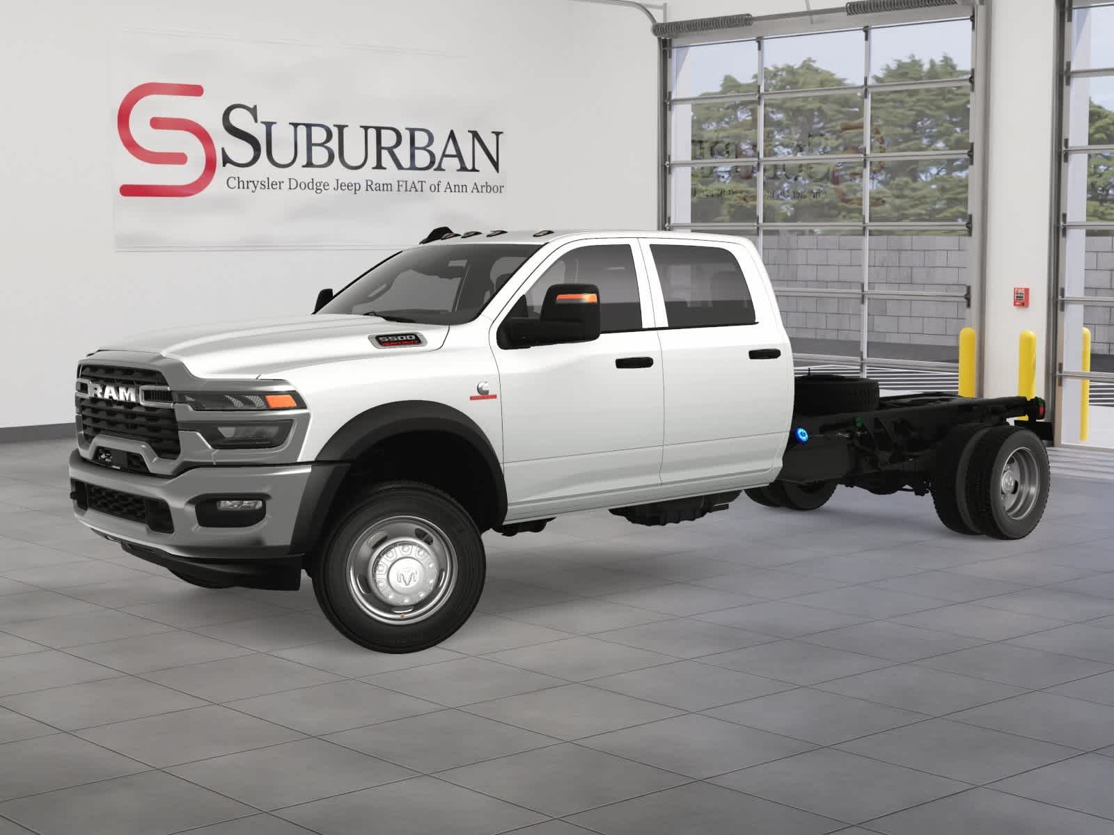 2025 Ram 5500 Tradesman photo 2