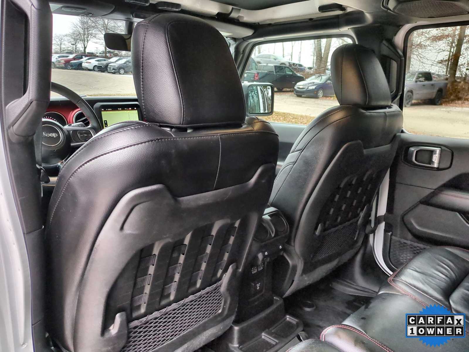 Thumbnail: 2019 Jeep Wrangler - 18