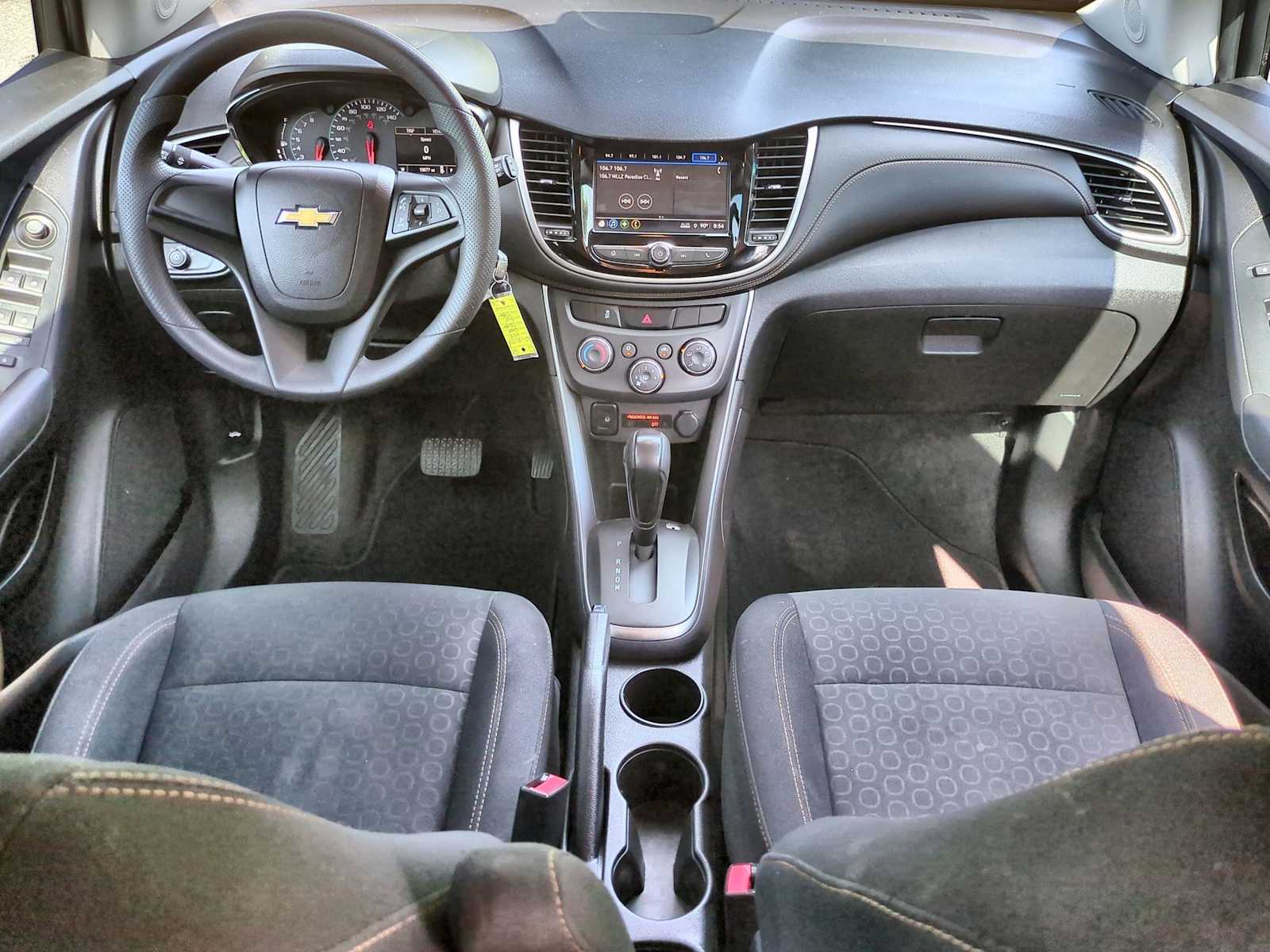 Thumbnail: 2018 Chevrolet Trax - 16