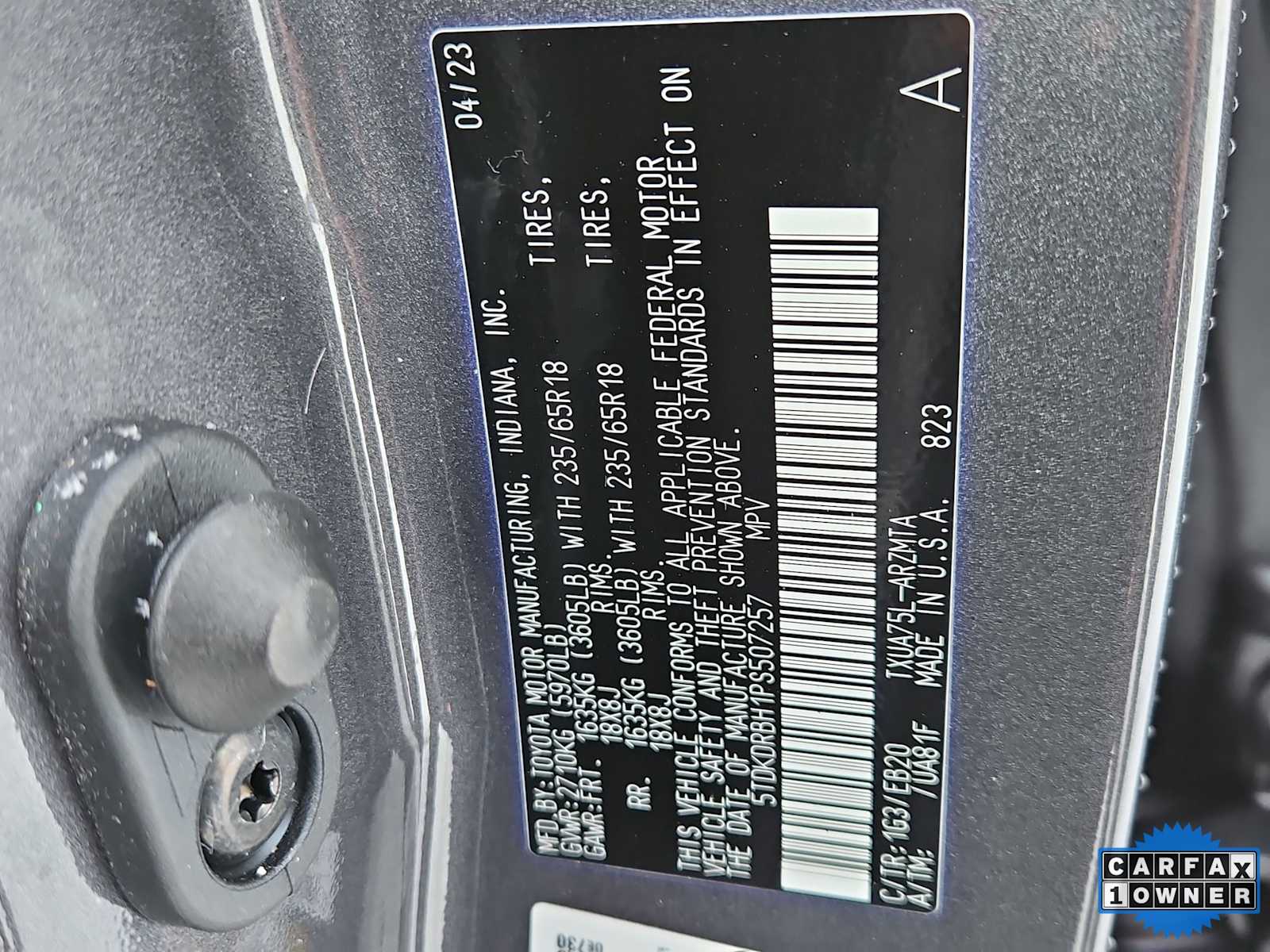 Thumbnail: 2023 Toyota Highlander - 42