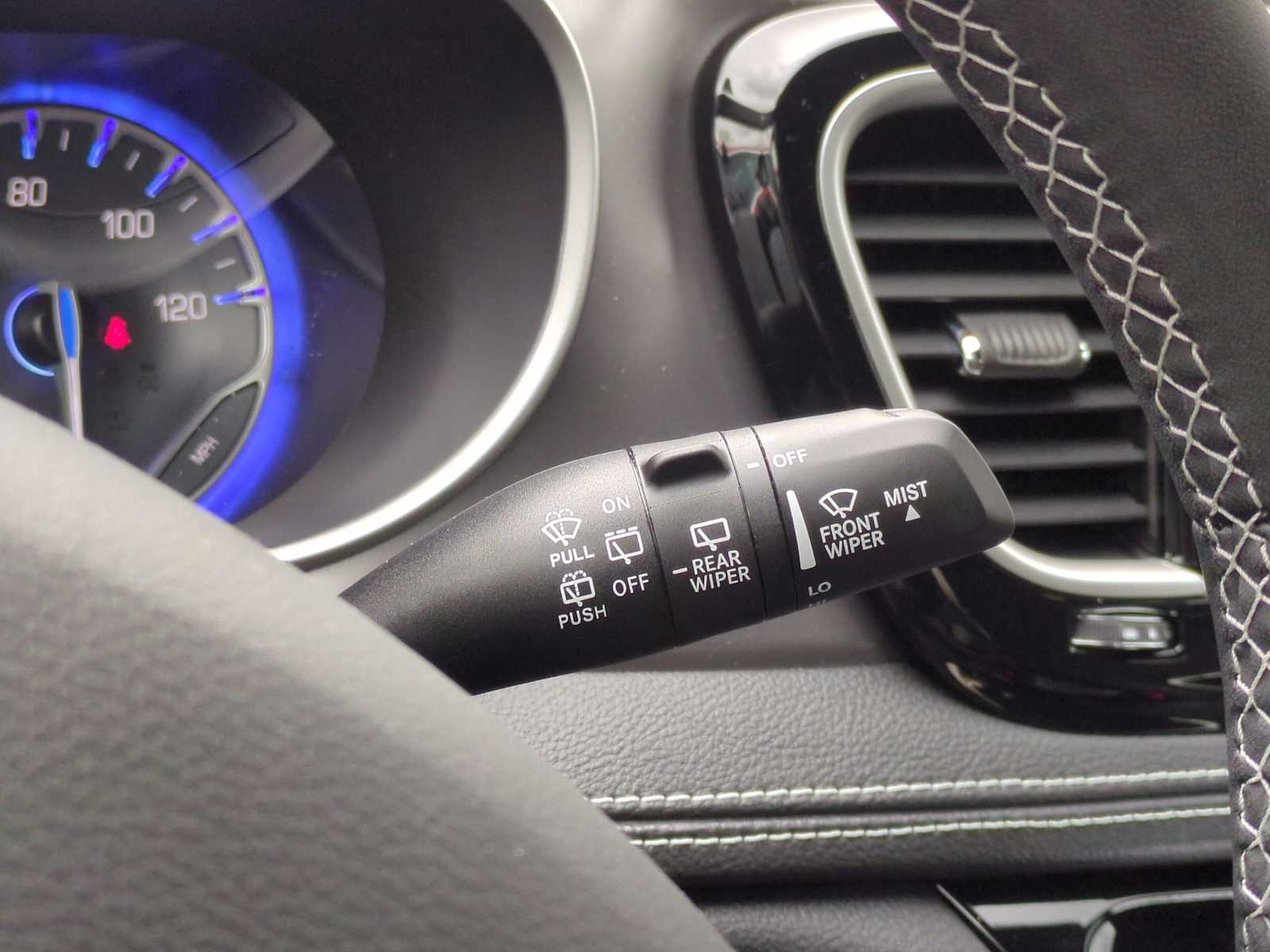 Thumbnail: 2026 Chrysler Pacifica - 25