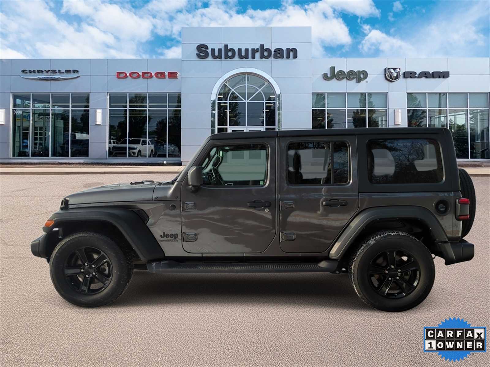 Thumbnail: 2022 Jeep Wrangler - 5