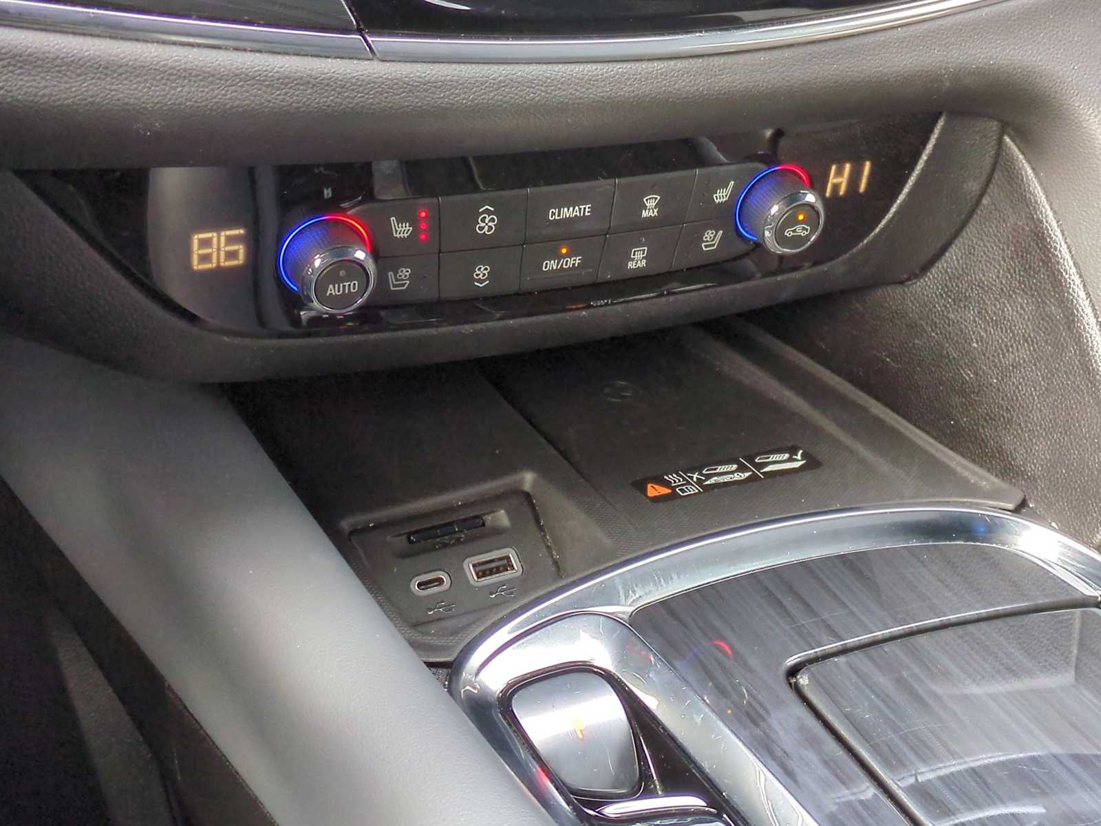 Thumbnail: 2024 Buick Enclave - 31